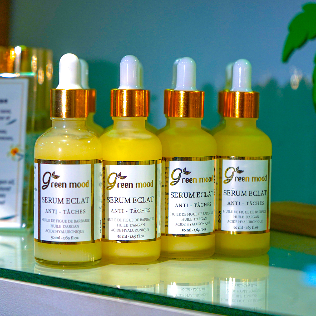 Radiance Serum with Hyaluronic acid and Vitamin C